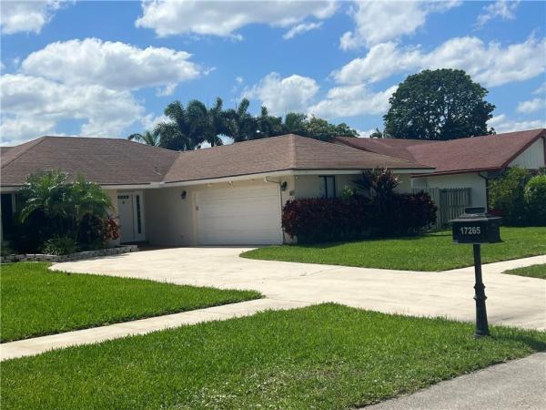 Pheasant Walk, 17265 Lake Park Rd, Boca Raton, Florida 33487, image 1