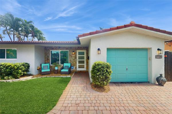 Seacrest Isles, 1729 NW 37th St, Oakland Park, Florida 33309, image 1