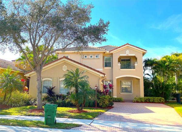 Tuscany At Heron Bay, 5830 NW 119th Dr, Coral Springs, Florida 33076, image 1
