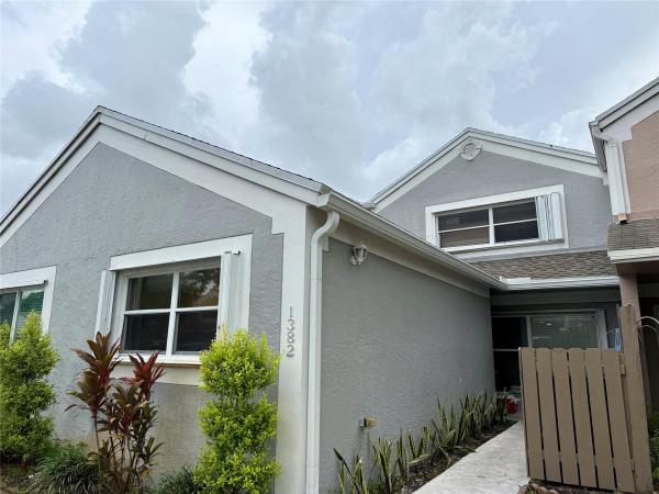 Flamingo Villas At Pembroke Lakes, 1382 NW 123rd Ave, Pembroke Pines, Florida 33026, image 1