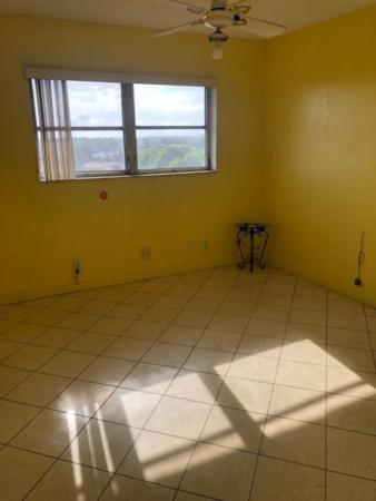 Castle Gardens, 4751 NW 21st St #618, Lauderhill, Florida 33313, image 2