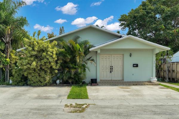 Silver Bluff Homesites, 3211 SW 26th St, Miami, Florida 33133, image 1
