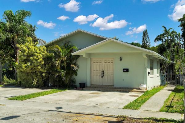 Silver Bluff Homesites, 3211 SW 26th St, Miami, Florida 33133, image 1