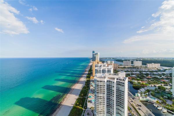 La Perla, 16699 Collins Ave #4201, Sunny Isles Beach, Florida 33160, image 1