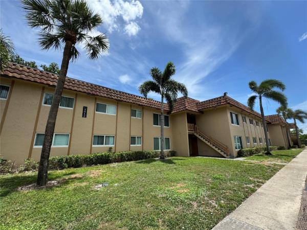 2412 NW 39th Way #101, Lauderdale Lakes, Florida 33311, image 1