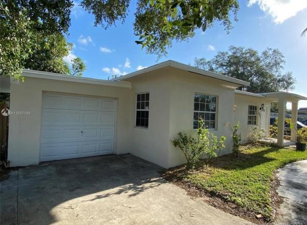 Hollywood Beach Heights, 5635 Grant St, Hollywood, Florida 33021, image 1