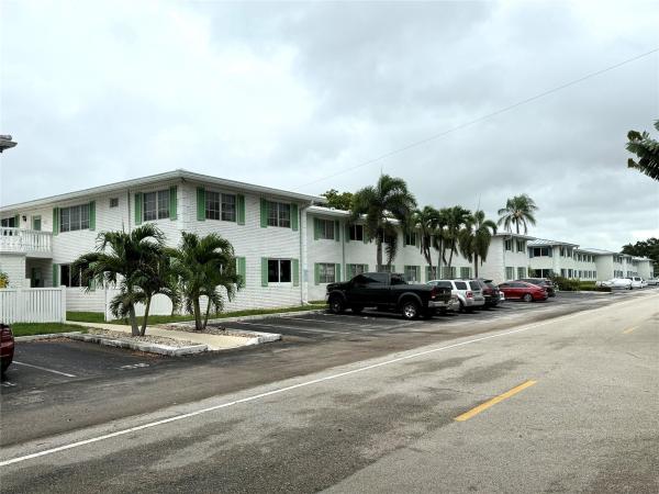 Georgian Courts, 1851 NE 62nd St #623, Fort Lauderdale, Florida 33308, image 2