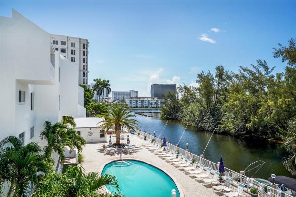 Casa La Quinta, 2860 NE 14th Street Cswy #306D, Pompano Beach, Florida 33062, image 1