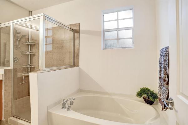 Orchid Grove, 132 SW 7th Ct, Pompano Beach, Florida 33060, image 2