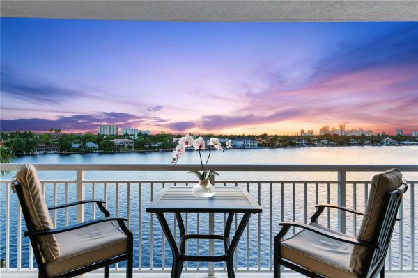 Bayshore Towers, 511 Bayshore Dr #501, Fort Lauderdale, Florida 33304, image 1