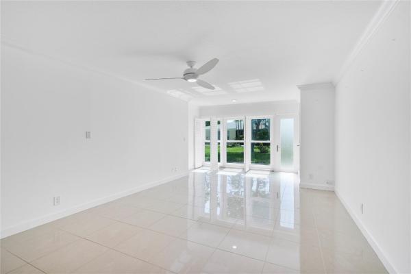 Palm Greens At Villa Del Ray, 13840 Via Flora, Delray Beach, Florida 33484, image 2