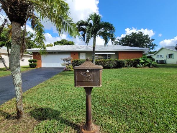 Westwood, 9201 NW 71st St, Tamarac, Florida 33321, image 1