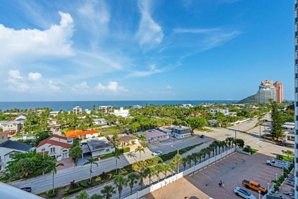 Embassy Tower, 2715 N Ocean Blvd #9C, Fort Lauderdale, Florida 33308, image 1