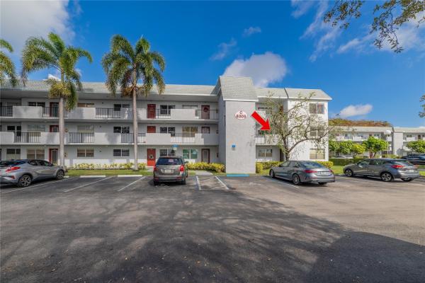 Fairways Of Tamarac, 8305 NW 61st St #C215, Tamarac, Florida 33321, image 1