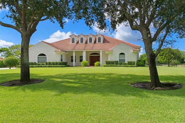 Paddock Park 2 Of Wellington, 14363 Draft Horse Ln, Wellington, Florida 33414, image 1