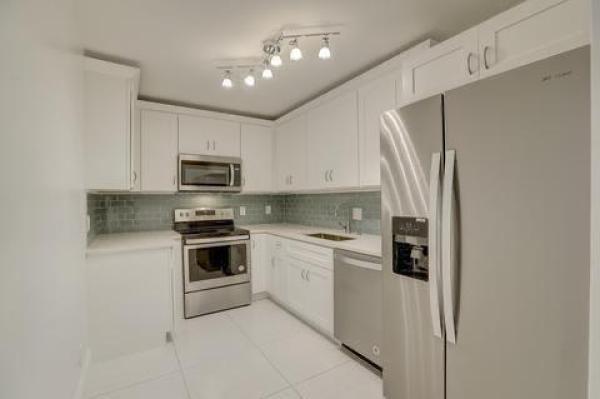 Emerald Hills, 4000 N Hills Dr #6, Hollywood, Florida 33021, image 1