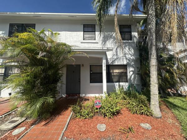 Southbridge At Pembroke Pointe, 621 NW 105th Way, Pembroke Pines, Florida 33026, image 1