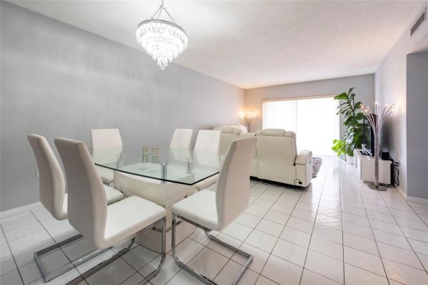 Hillcrest, 3850 Washington St #710, Hollywood, Florida 33021, image 1