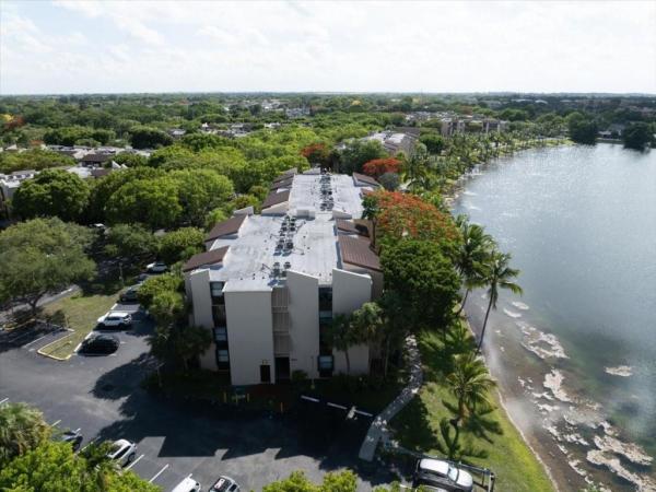 Promenade At Kendale Lakes, 14211 N Kendall Dr #308E, Kendall, Florida 33186, image 2