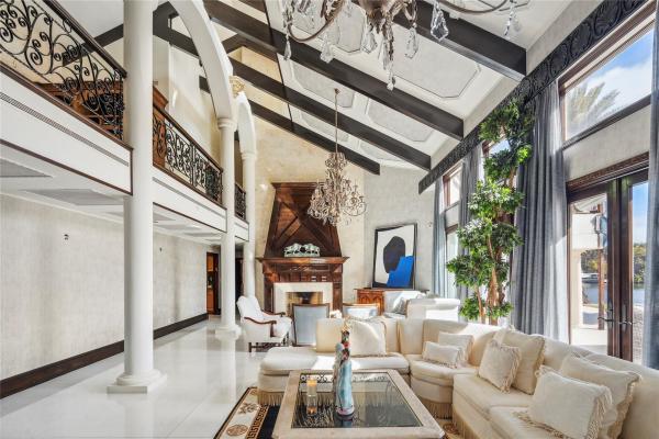 Coral Key Villas, 3100 NE 46th St, Lighthouse Point, Florida 33064, image 1