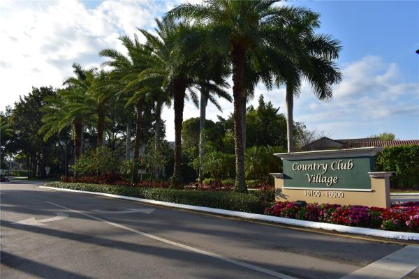 Country Club Village, 16475 Golf Club Rd #313, Weston, Florida 33326, image 1