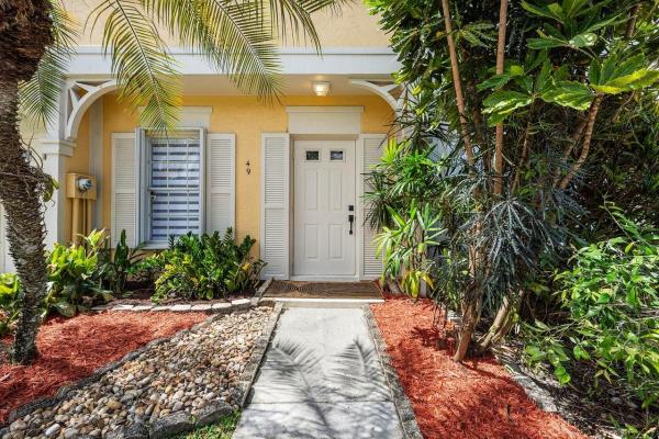 Coconuts, 49 Whitehead Cir, Weston, Florida 33326, image 1