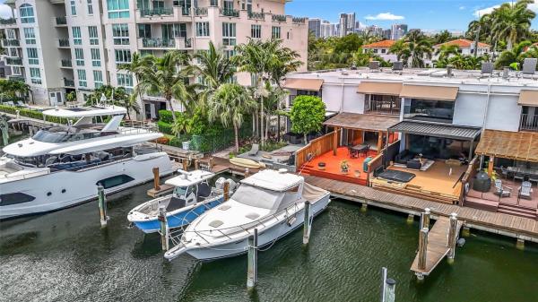 Boathouse Of Hendricks Isle, 424 Hendricks Isle #11, Fort Lauderdale, Florida 33301, image 1