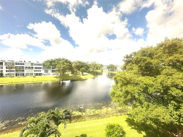 4043 Durham B #4043, Deerfield Beach, Florida 33442, image 1