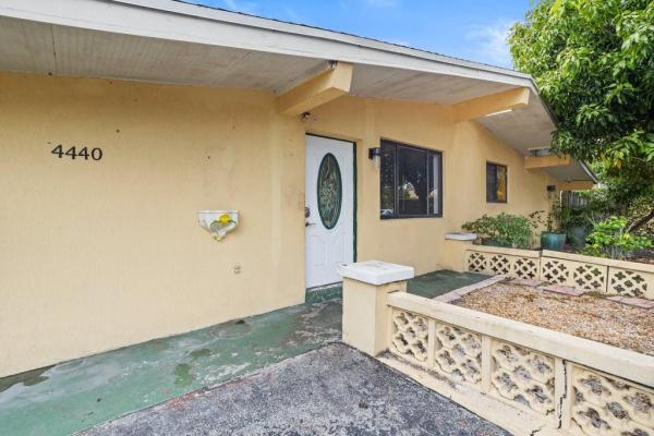 4440 NW 37th St, Lauderhill, Florida 33319, image 1