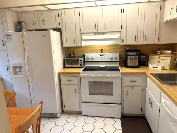 Las Vistas In Inverrary, 3571 Inverrary Dr #209, Lauderhill, Florida 33319, image 1