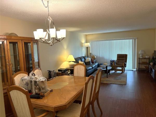 Las Vistas In Inverrary, 3571 Inverrary Dr #209, Lauderhill, Florida 33319, image 2