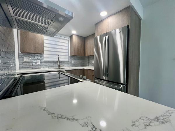 Cromwell East, 1777 SE 15th St #101, Fort Lauderdale, Florida 33316, image 1