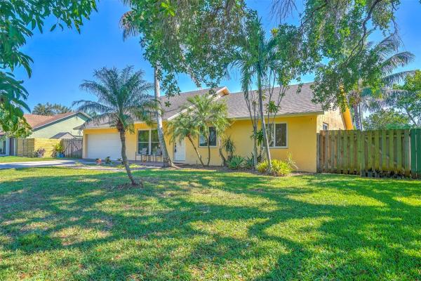 Tropic Palms, 1386 Fulmar Dr, Delray Beach, Florida 33444, image 1