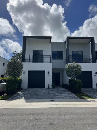6820 SW 80th St, Unincorporated Dade County, Florida 33143, image 1