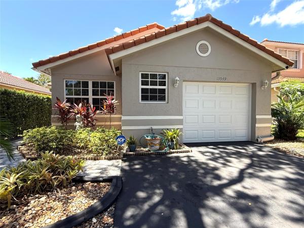 Sawgrass Plantation, 13549 NW 5th Ct, Plantation, Florida 33325, image 1