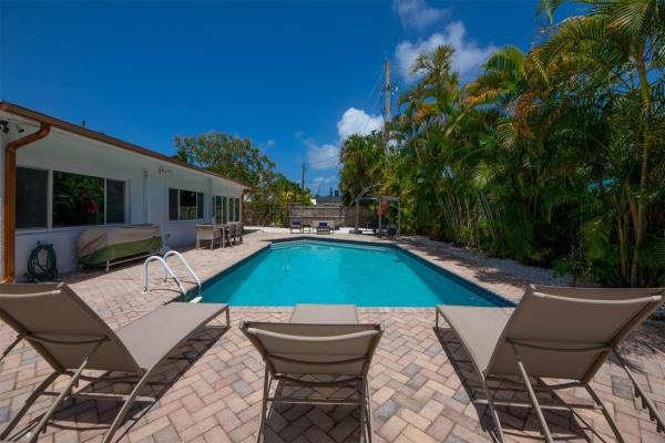 Macarthur Park, 1642 NE 8th St, Fort Lauderdale, Florida 33304, image 1