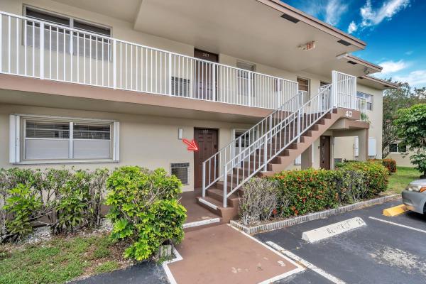Oriole Gardens 2, 551 NW 76th Ter #107, Margate, Florida 33063, image 1