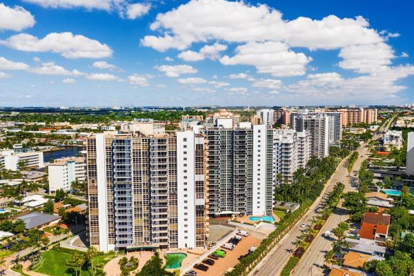 Embassy Tower, 2715 N Ocean Blvd #17D, Fort Lauderdale, Florida 33308, image 1
