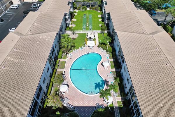 North Leisure Gardens, 1461 S Ocean Blvd #303, Lauderdale By The Sea, Florida 33062, image 1