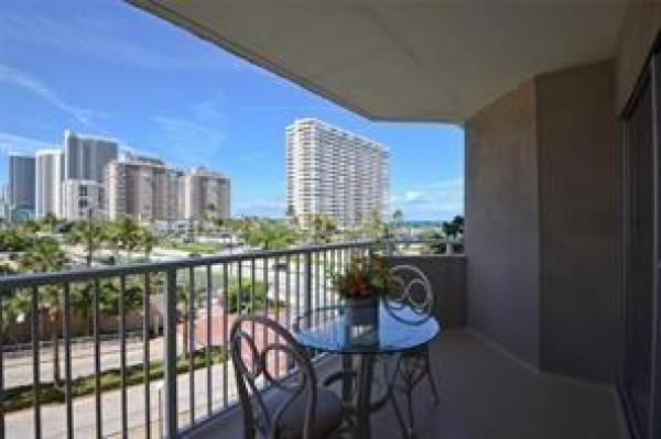 The Hemispheres, 1985 S Ocean Dr #3M, Hallandale Beach, Florida 33009, image 1