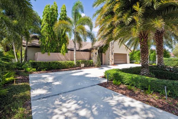 Jacaranda Lakes, 9700 NW 10th St, Plantation, Florida 33322, image 1
