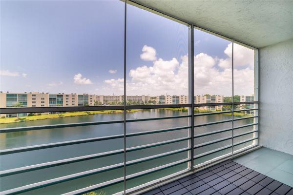 Meadowbrook Lakes View, 111 SE 3rd Ave #606, Dania Beach, Florida 33004, image 1