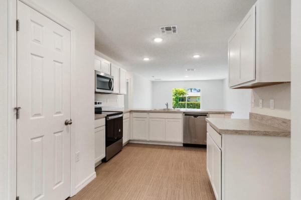 2102 SE Holland St, Port St. Lucie, Florida 34952, image 1