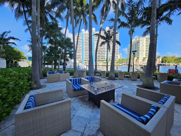 Gallery One, 2670 E Sunrise Blvd #1105, Fort Lauderdale, Florida 33304, image 2