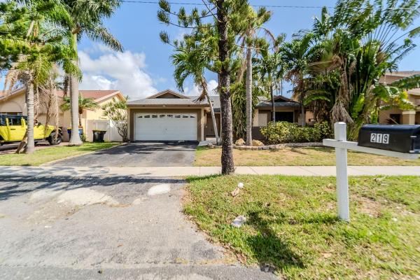Central Dania Heights, 219 SE 8th St, Dania Beach, Florida 33004, image 1