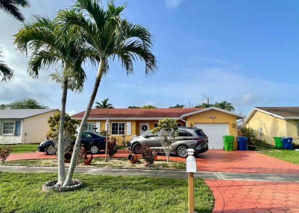 Sunrise Golf Village, 11420 NW 39th Pl, Sunrise, Florida 33323, image 1