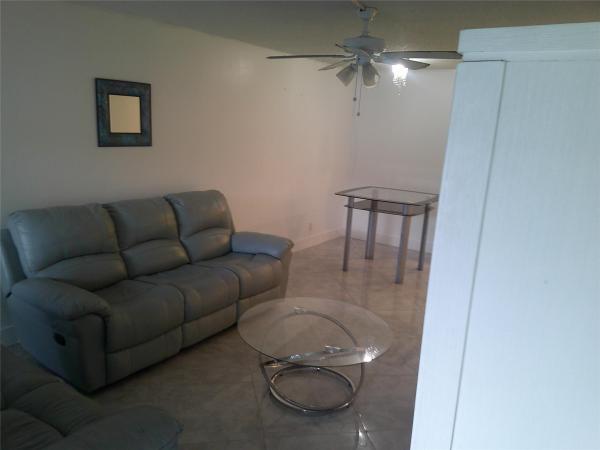 5383 SW 40th Ave #103, Fort Lauderdale, Florida 33314, image 1