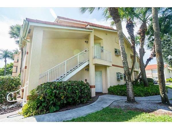 3460 N Pinewalk Dr N #322, Margate, Florida 33063, image 1