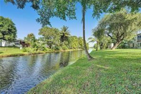 Oriole Gardens 1, 7605 NW 5th Pl #101, Margate, Florida 33063, image 1