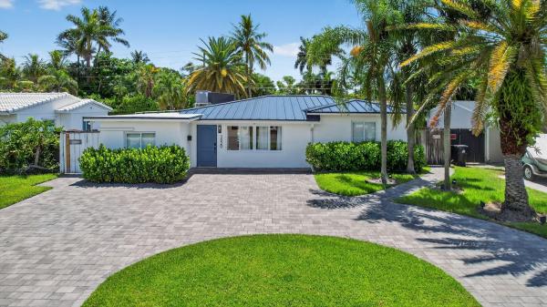 Poinsettia Heights, 1520 NE 16th Ave, Fort Lauderdale, Florida 33304, image 1